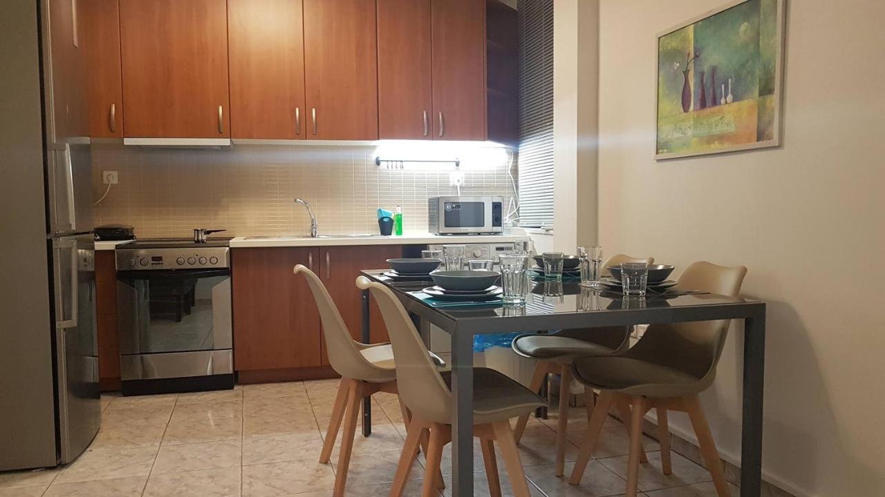 Palette Apartment Champagne - Athens Center, 6 Bd, 3 Bath Exterior photo