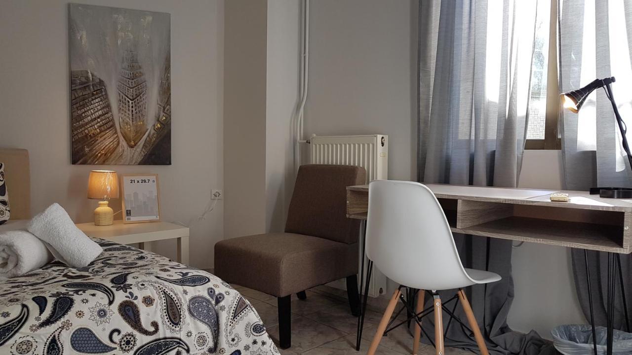 Palette Apartment Champagne - Athens Center, 6 Bd, 3 Bath Exterior photo
