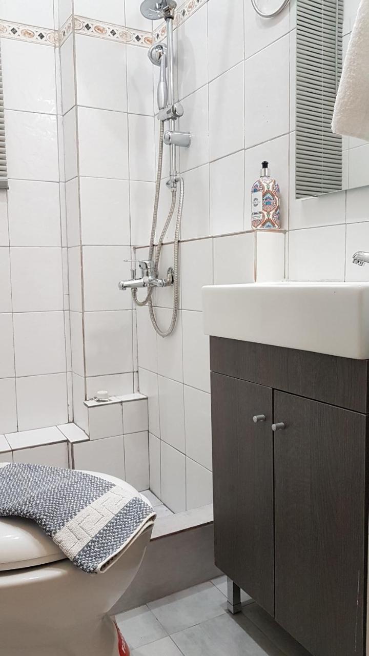 Palette Apartment Champagne - Athens Center, 6 Bd, 3 Bath Exterior photo